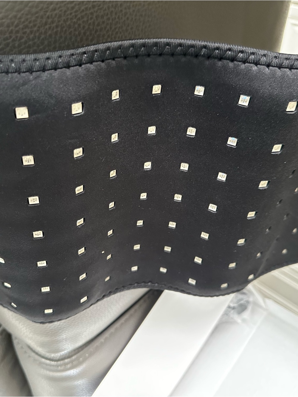 Red Light Therapy belt - Picture 6 of 9